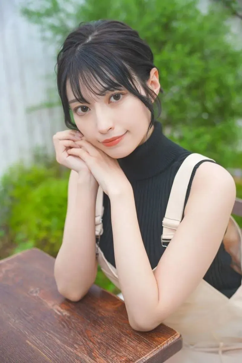 楠爱里纱——前写真女星寿爱里花，被誉为三上悠亚新一代接班人！ | 黑料正能量