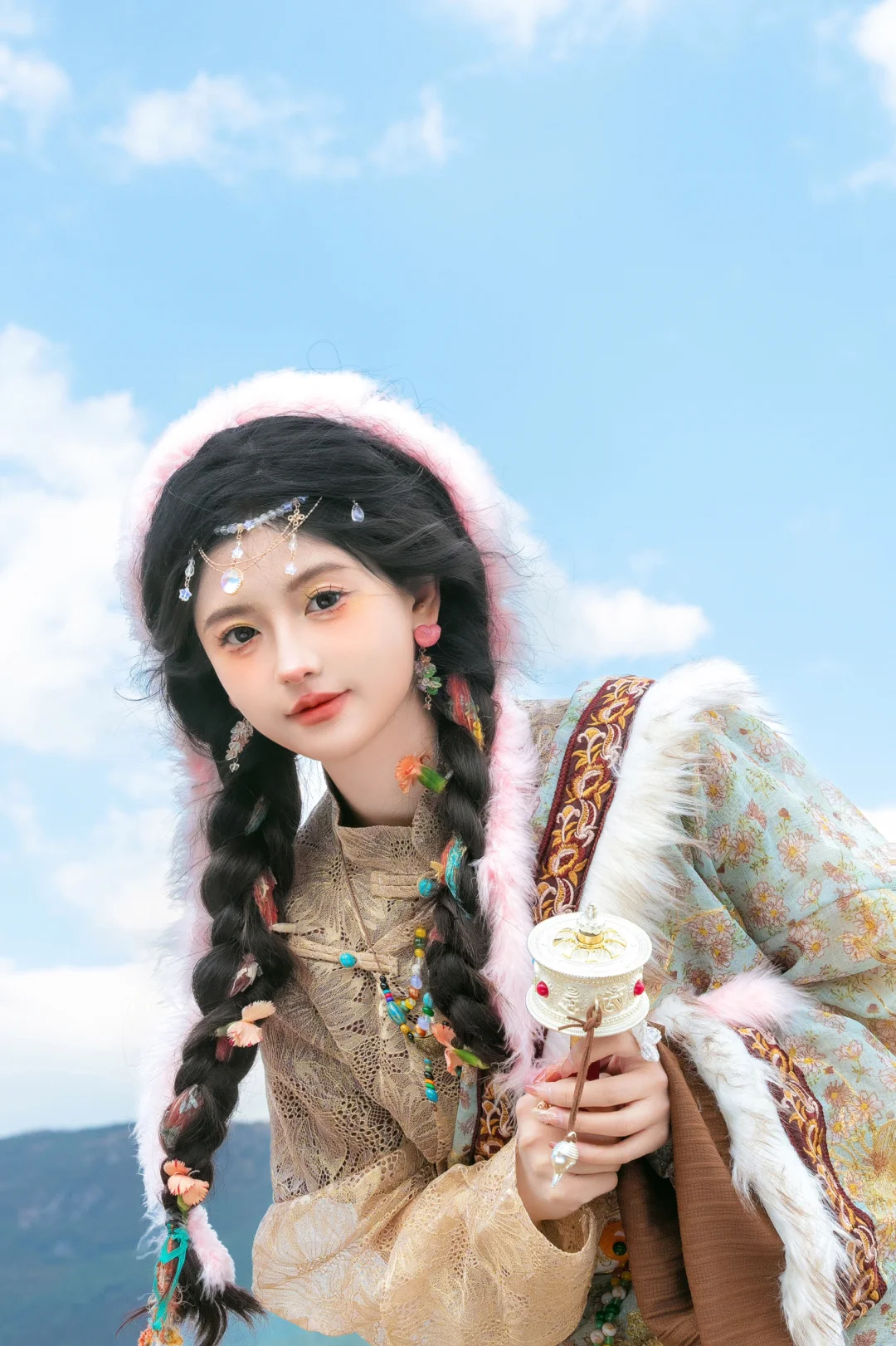 来丽江的雪山?️下做一天牧羊女呀！藏服写真