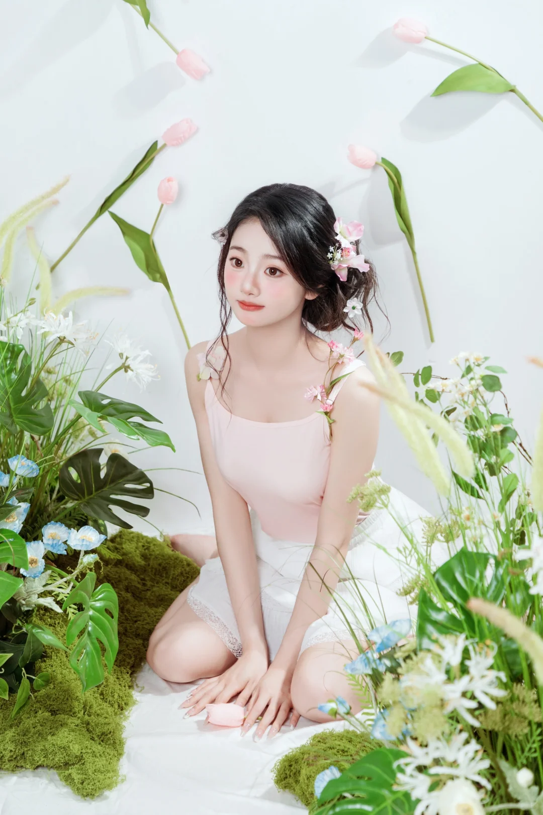 纯欲蝴蝶兰?夏日限定少女鲜花写真?