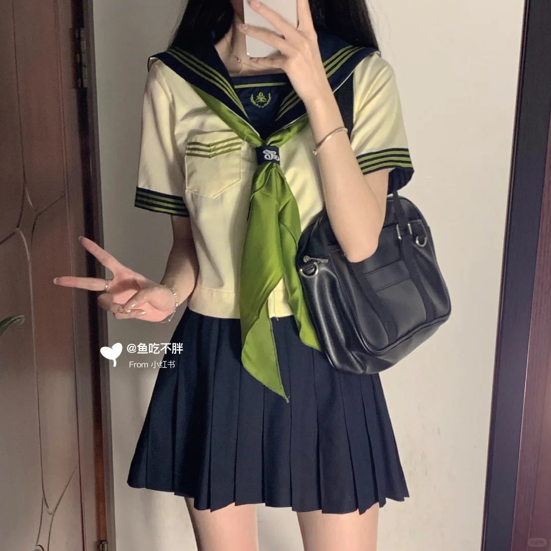 JK制服 | 夏日里的一抹绿?