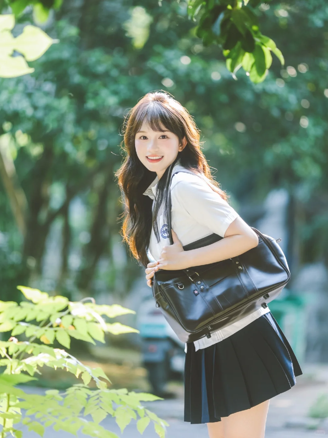 风里有了夏天的味道?制服少女写真