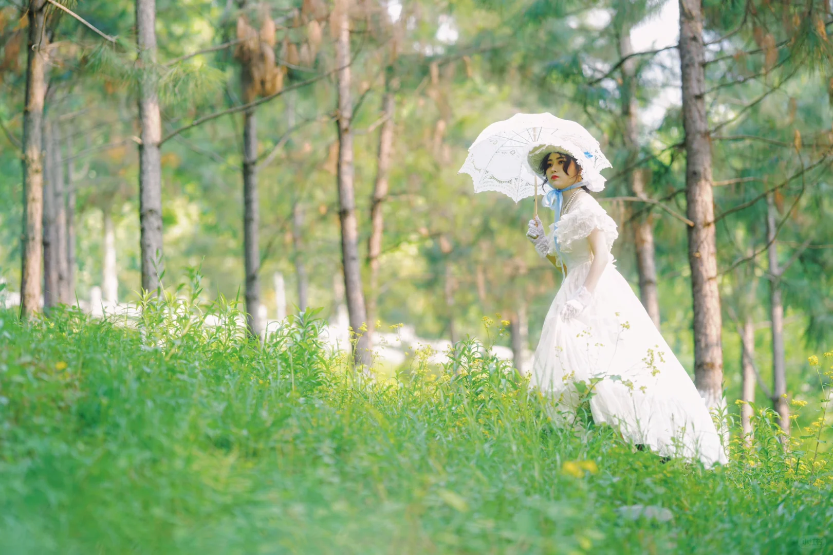 “去爱，去生活，去受伤。”法式少女写真