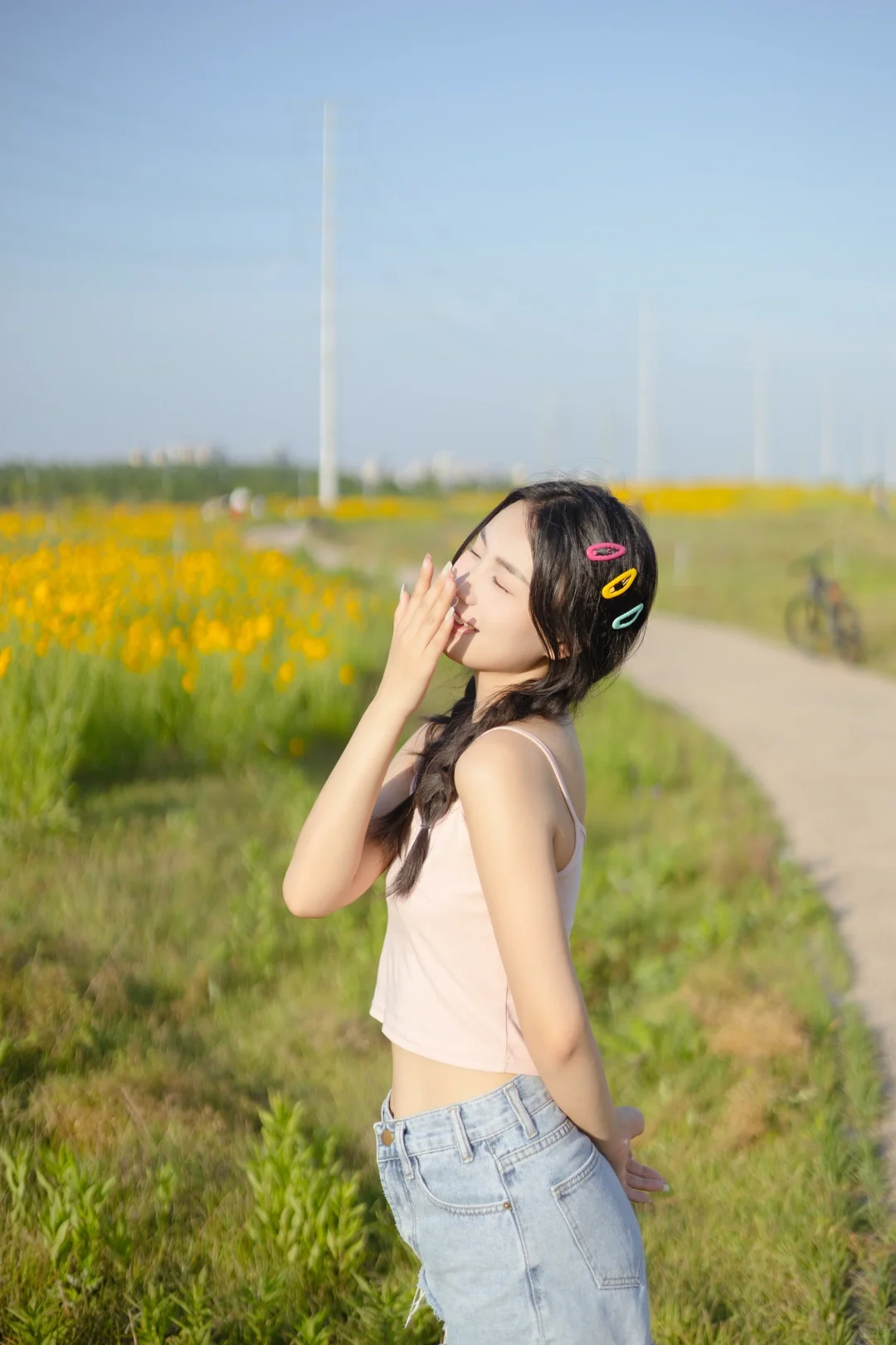 没有哪个女孩子能拒绝的夏日元气少女写真