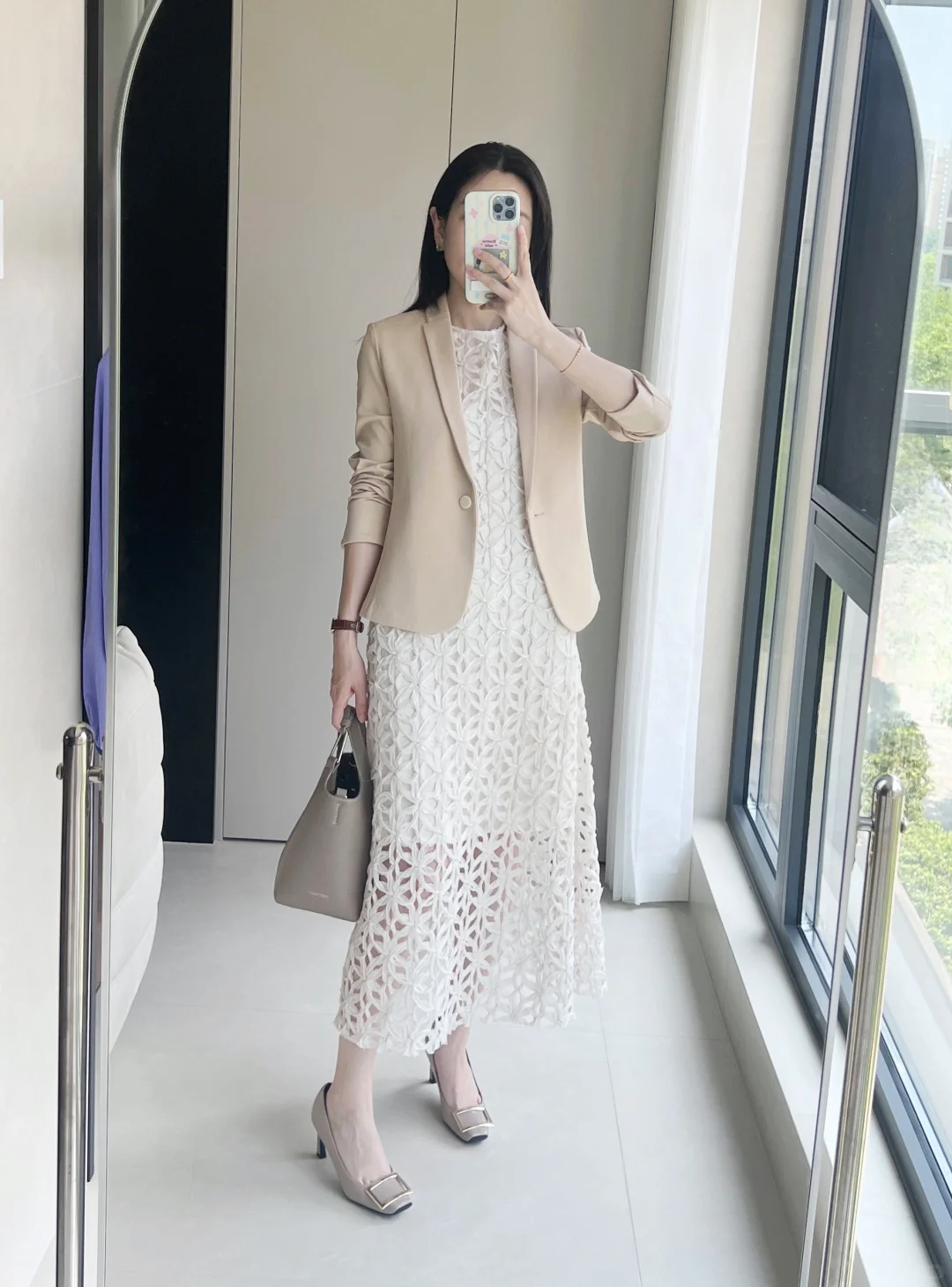 OOTD｜通勤也能穿的月光女神裙❤️