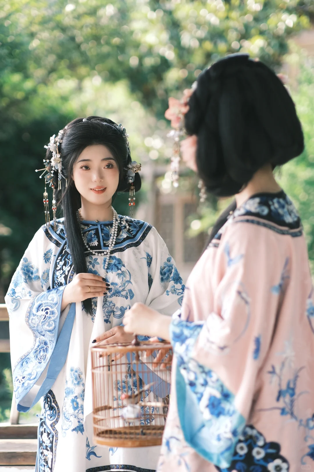 闺蜜写真清汉女和留洋大小姐 三人写真