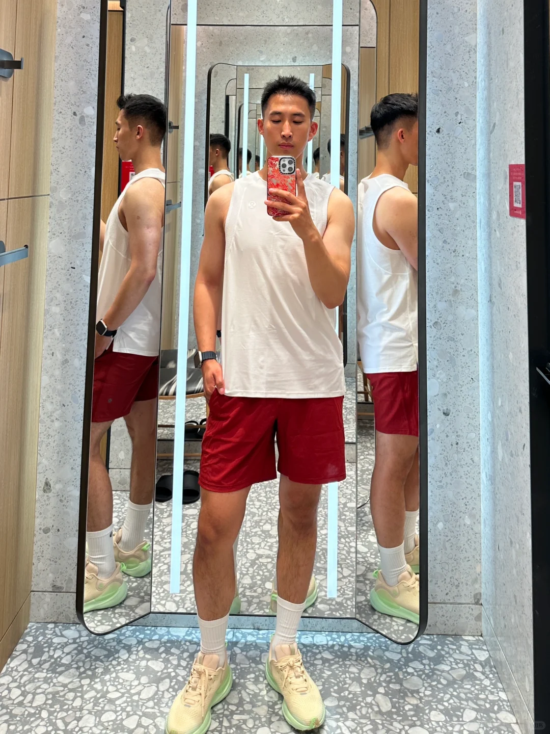 lululemon2024/7/2男装新品（蓝色港湾店）