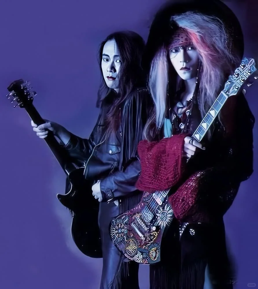 PATA & HIDE