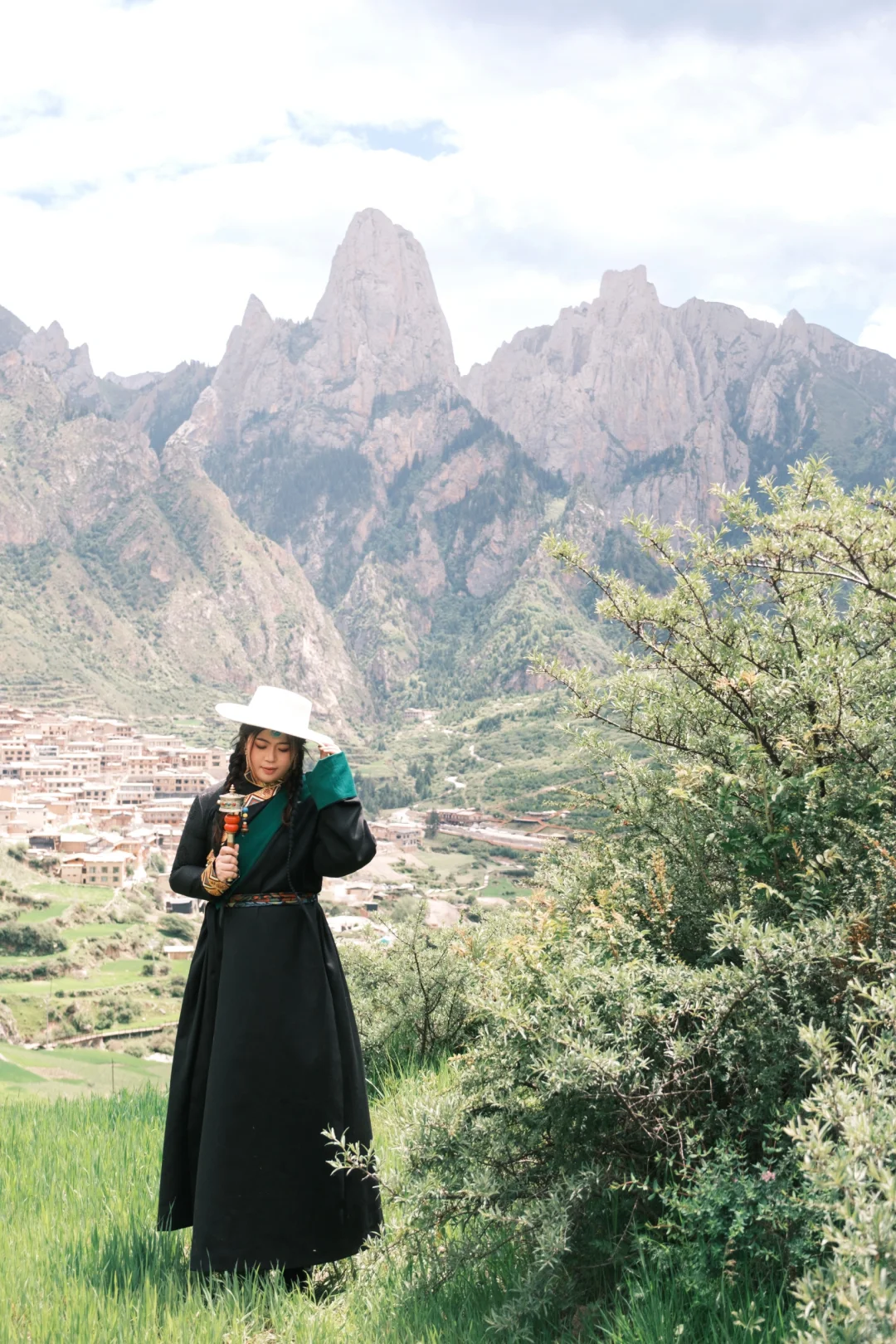 扎尕那旅拍藏服写真客片