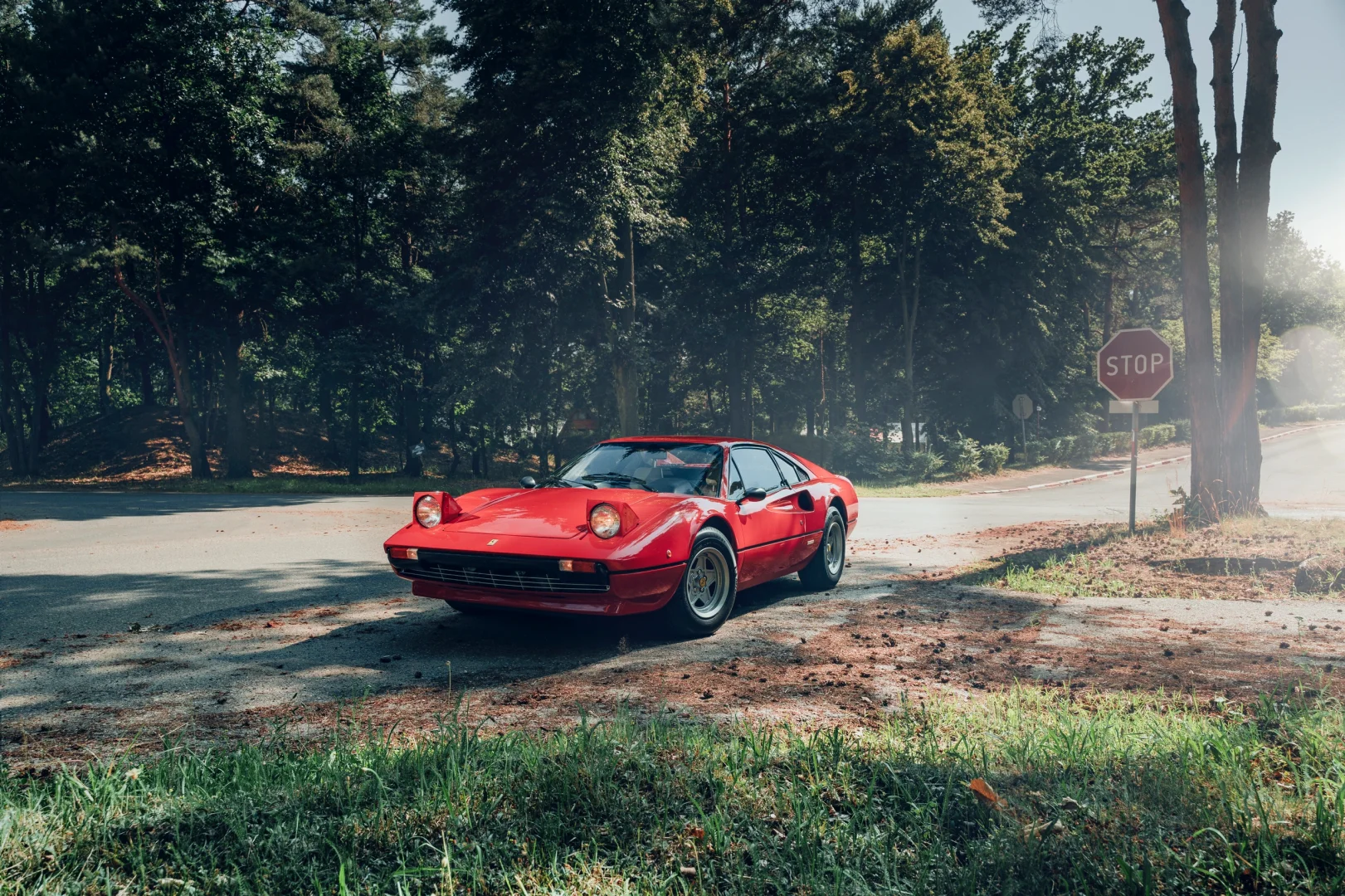 每日壁纸分享 109 / 200 【Ferrari 308 】