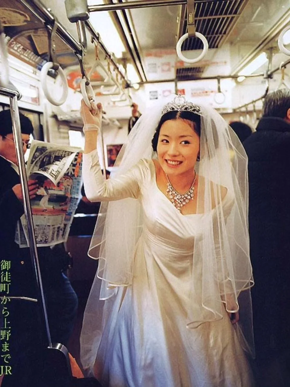 落跑新娘｜苹果椎名林檎婚纱写真（2000）