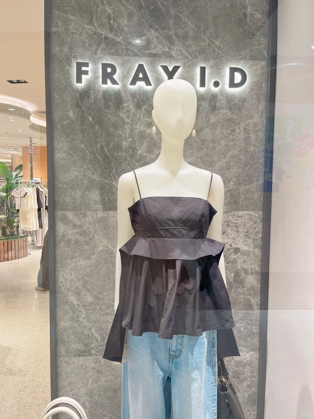 FRAY I.D本周新款模特实拍图⚡️⚡️