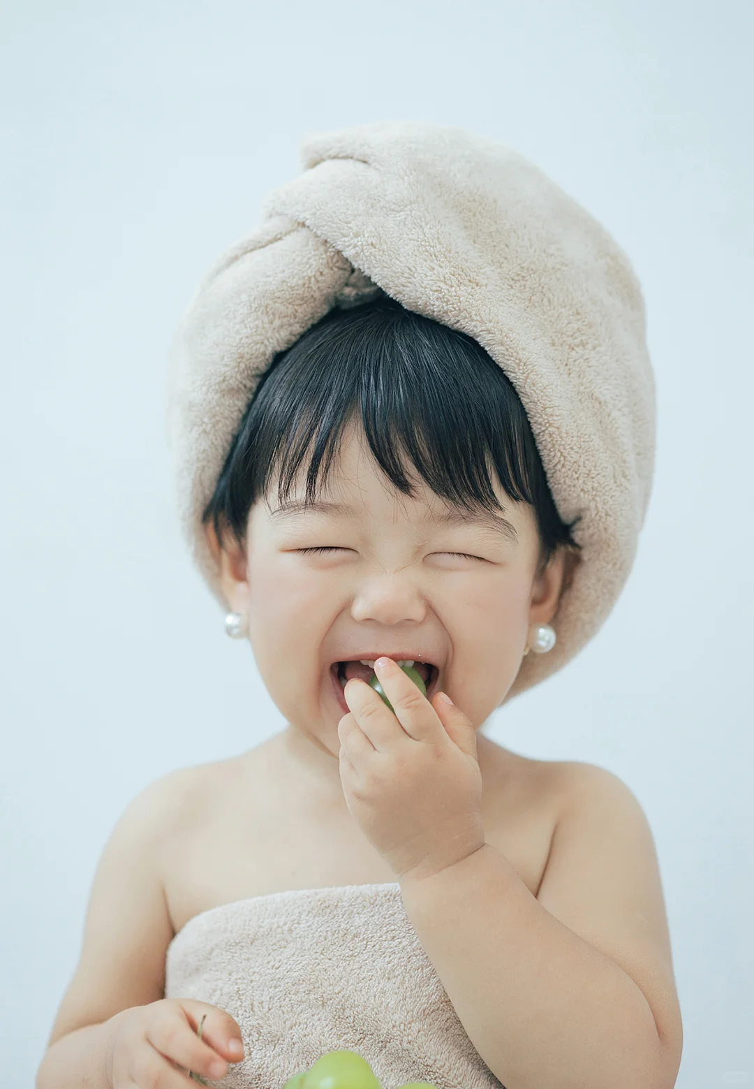 跟风是不是晚了❗️珍珠少女写真，小模特上线