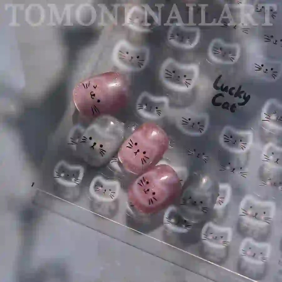 Tomoni |萌萌又可爱的猫咪表情包?萌翻了！