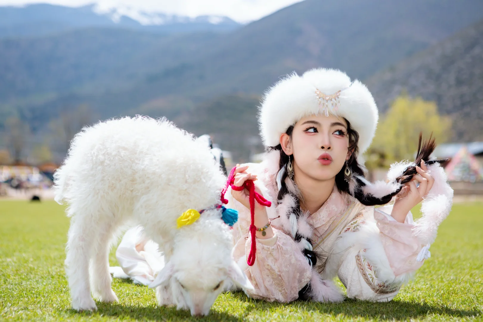 纳帕海牧羊女写真｜草原深处的牧羊少女🐏