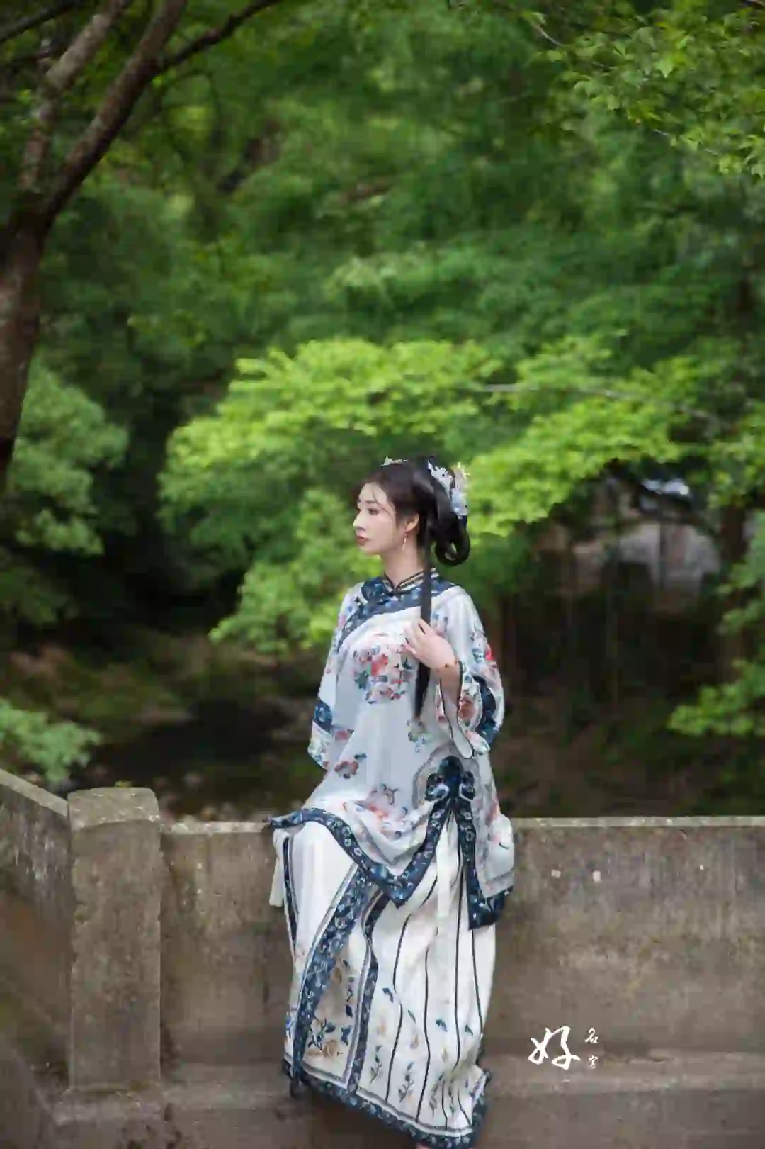 清汉女之国清寺