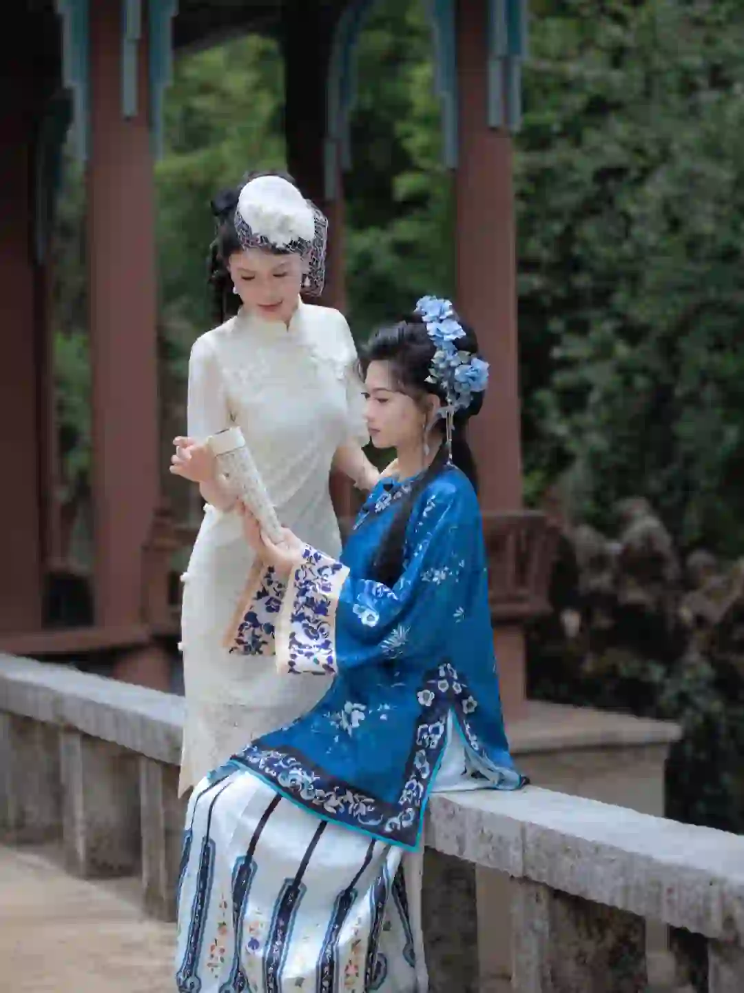 双生花宿命，清汉女和留洋大小姐｜闺蜜写真