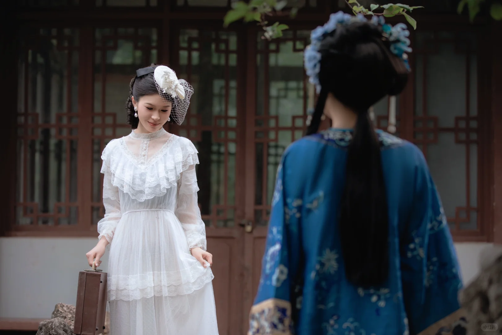 双生花宿命，清汉女和留洋大小姐｜闺蜜写真