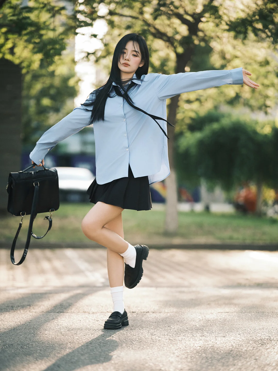 重生之被校霸看上的女高学姐❕校园少女写真