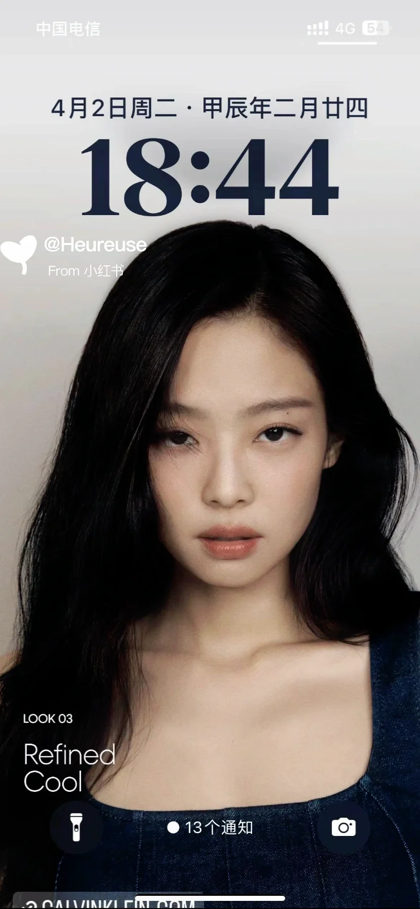 jennie 壁纸 ins更新好伟大的一张的脸！