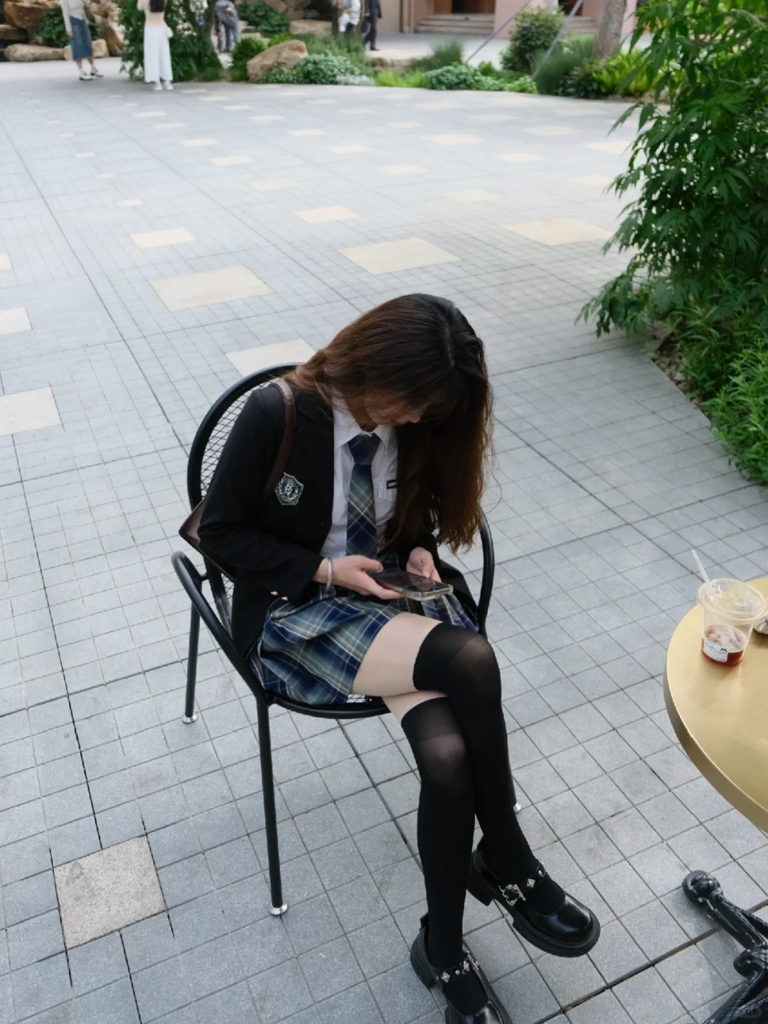 Ootd: 谁能拒绝jk配黑色过膝袜呢?