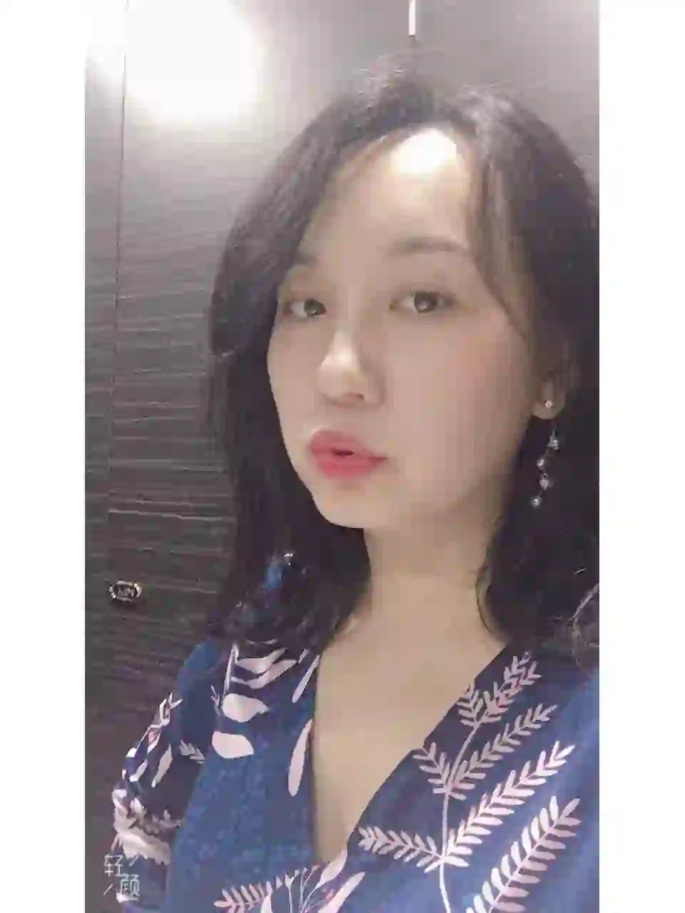 右滑就看不服美役的自然女性