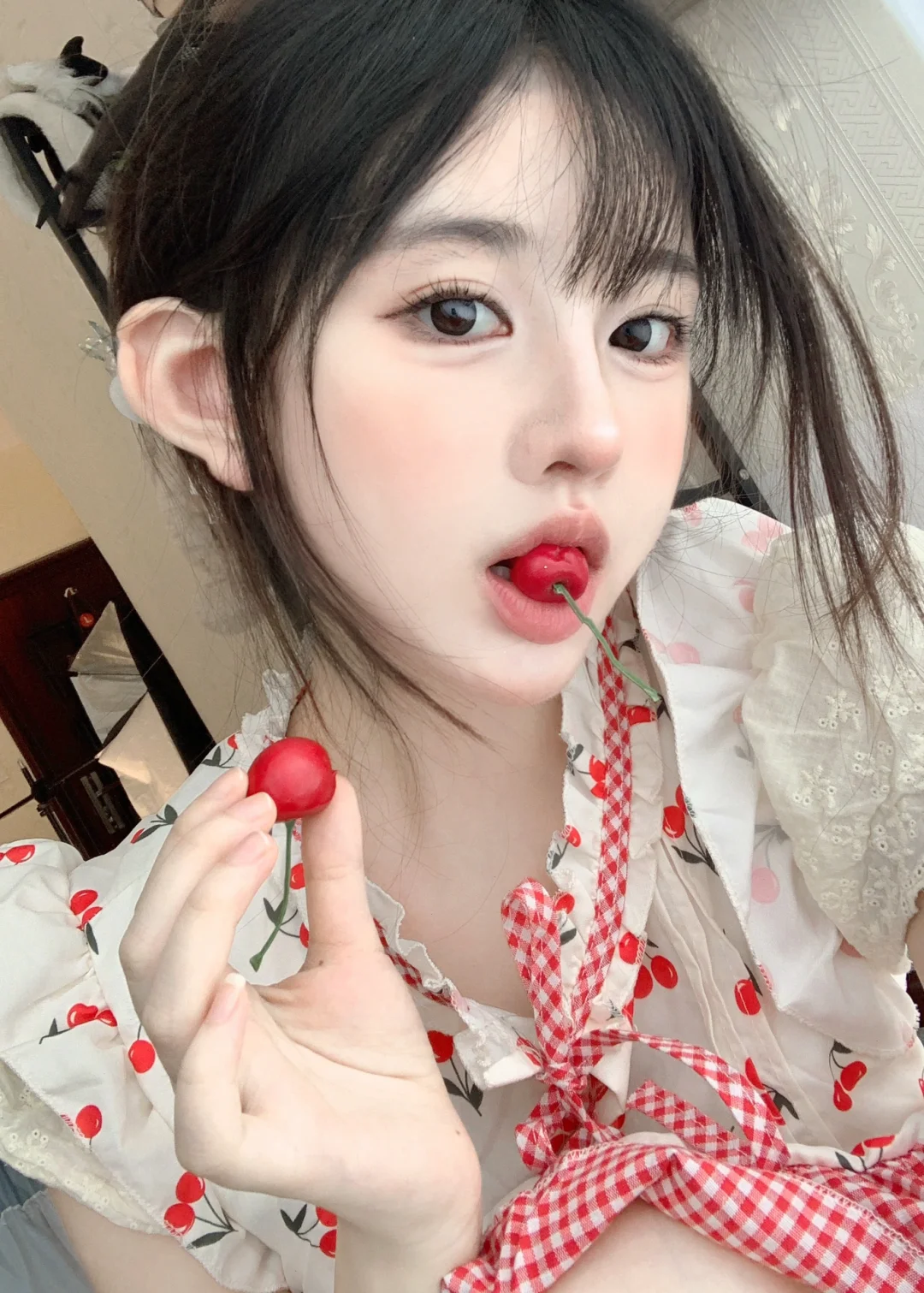 ‧₊🍒 ﾟ⁺♡̴