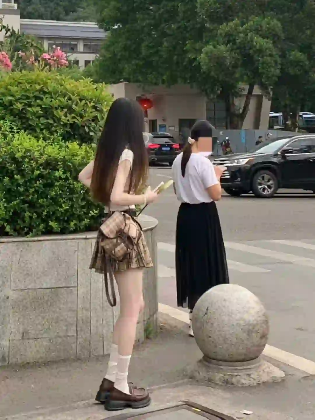 为什么这种不用看脸也知道是大美女？