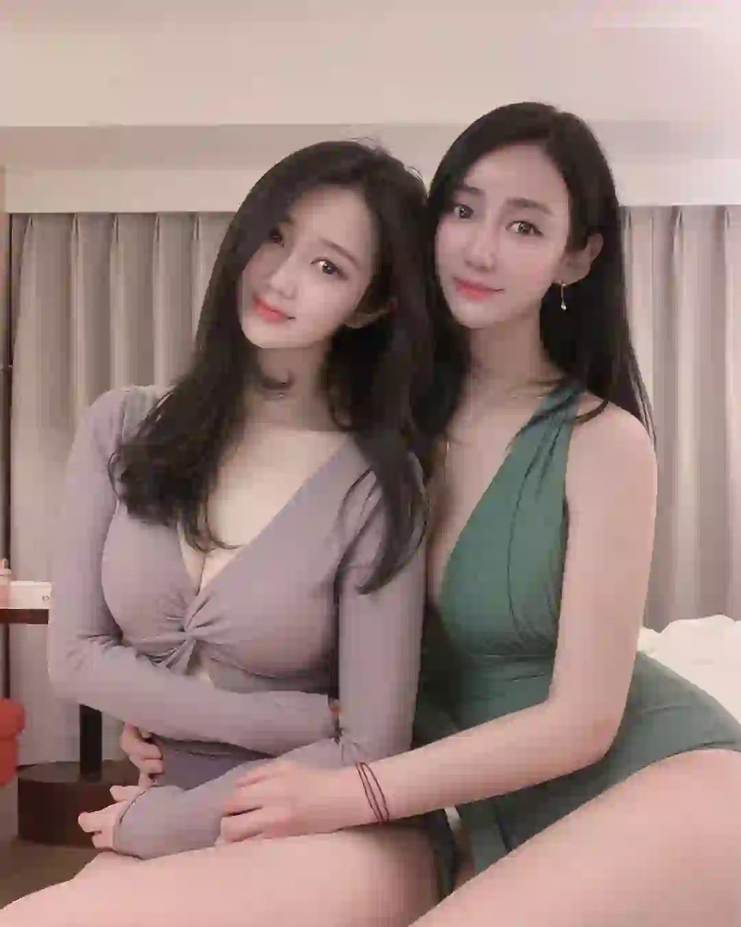 姐妹成队👭快乐加倍