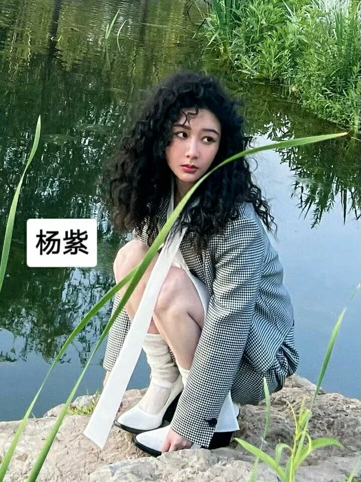 女明星穿丝袜❗️❗️❗️你最喜欢哪一位???