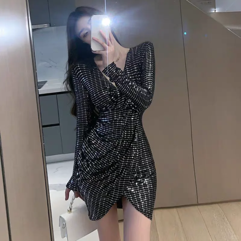 💃性感亮片裙，春夜必备👗