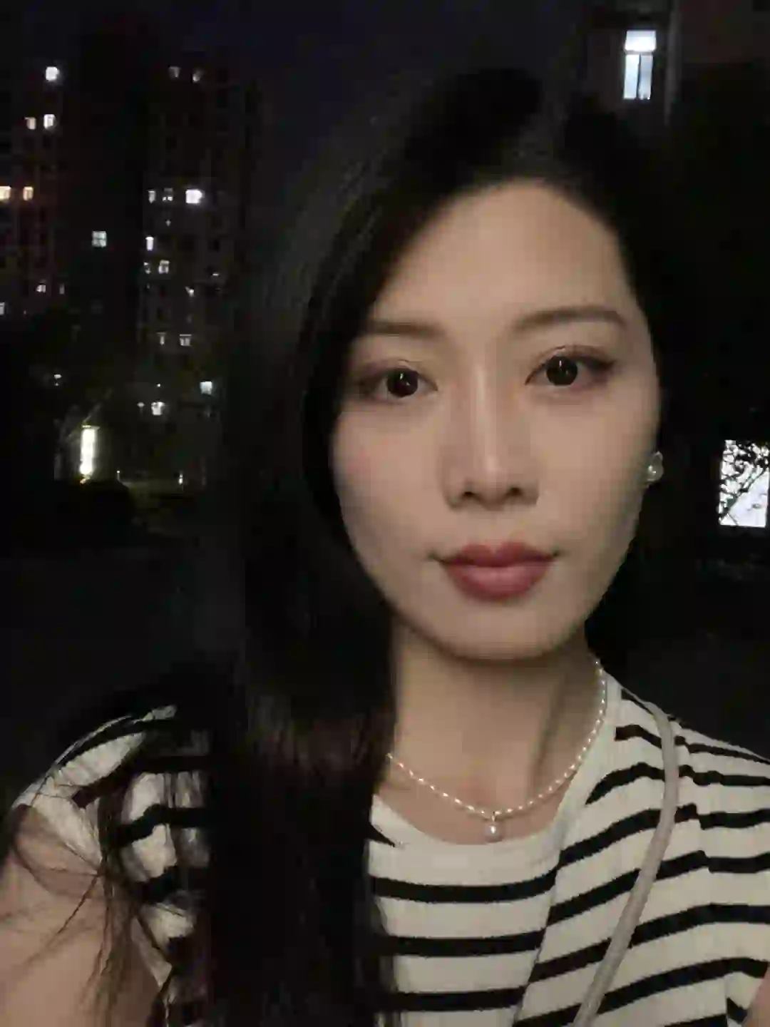 悟了！冬季型美女，就是成熟又中性的感觉！