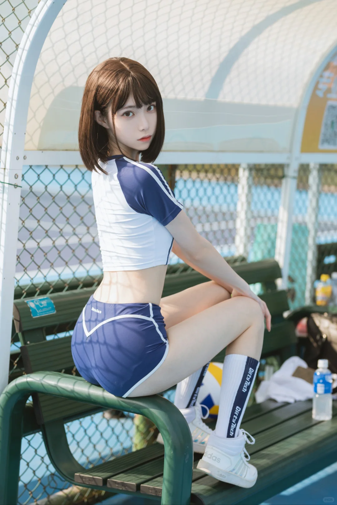 运动排球美少女cosplay