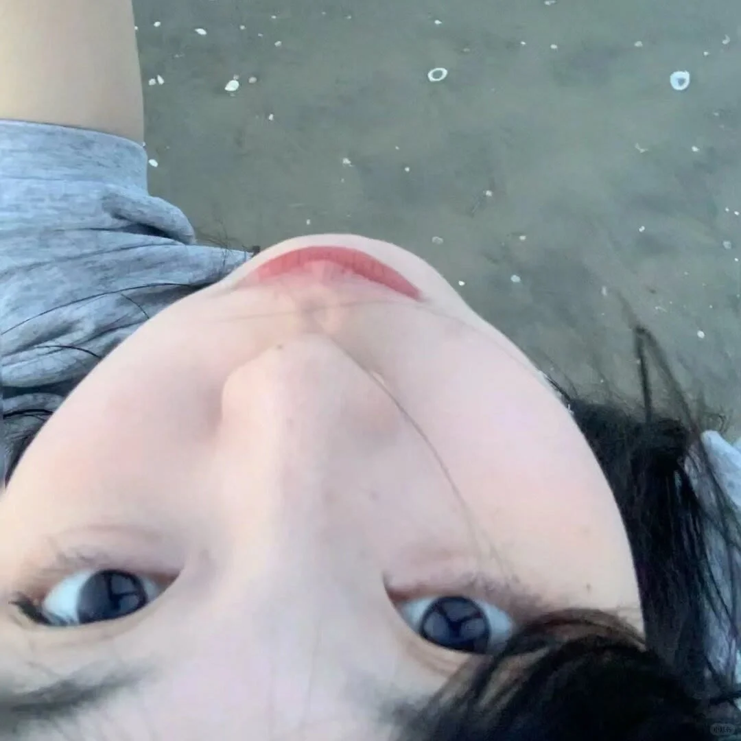 𝐒𝐡𝐚𝐫𝐞·女生头像