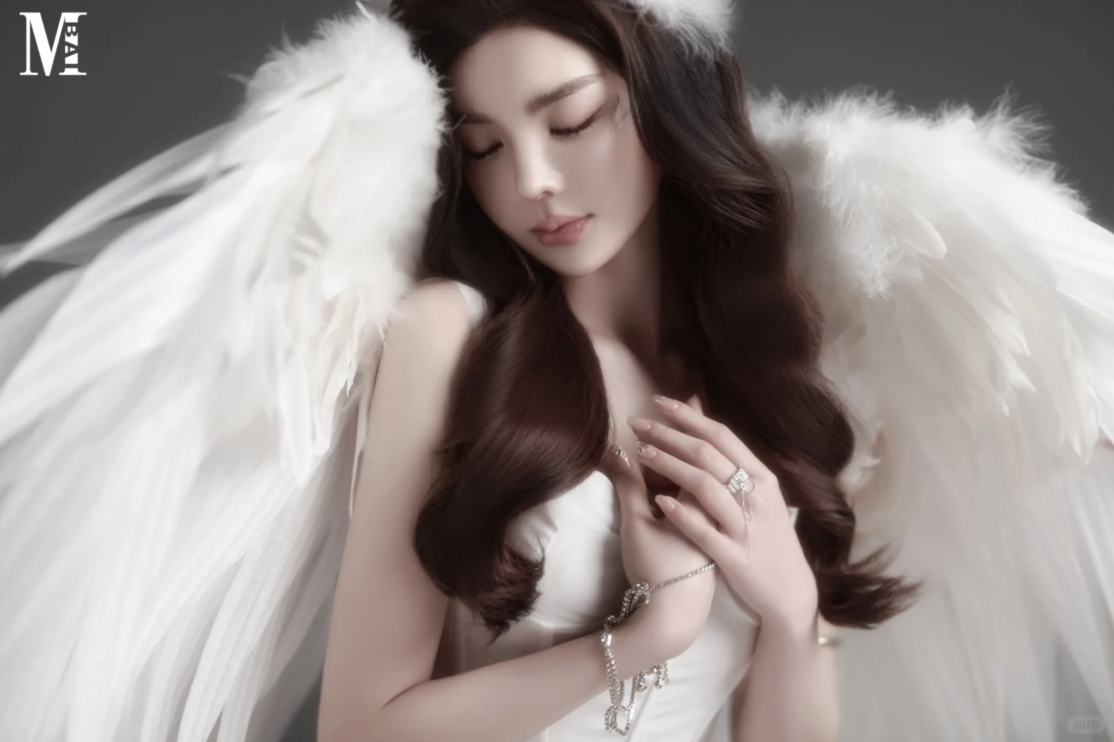 “你是人间天使”👼梦幻纯欲天使之翼少女写真