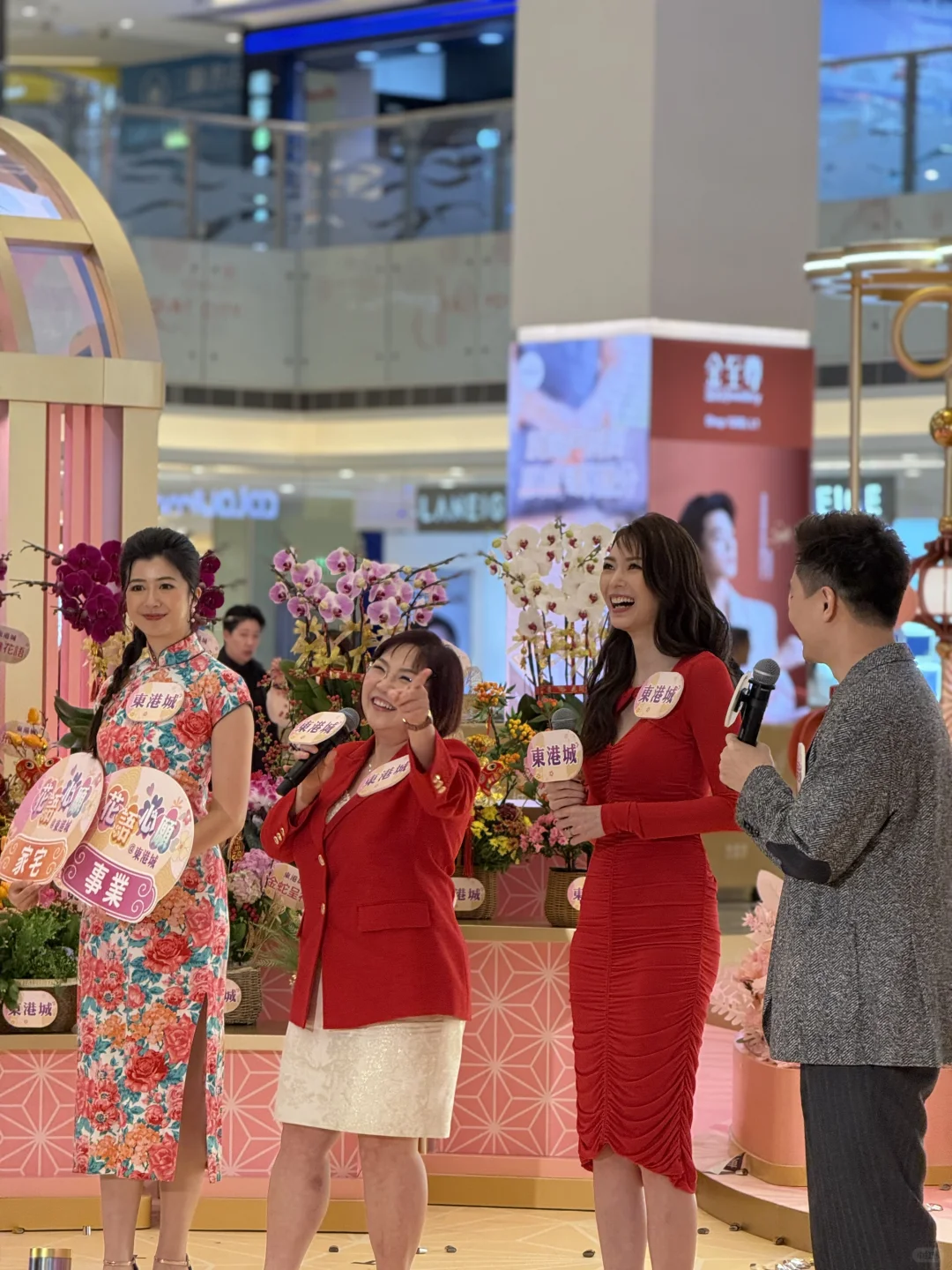 实拍??香港女神连诗雅活动生图，太美啦‼️