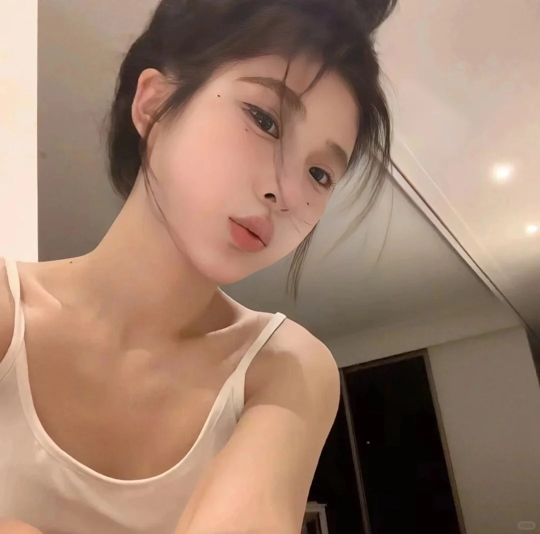 WeChat | 甜美网感女头 |⌯>ᴗo⌯ಣ