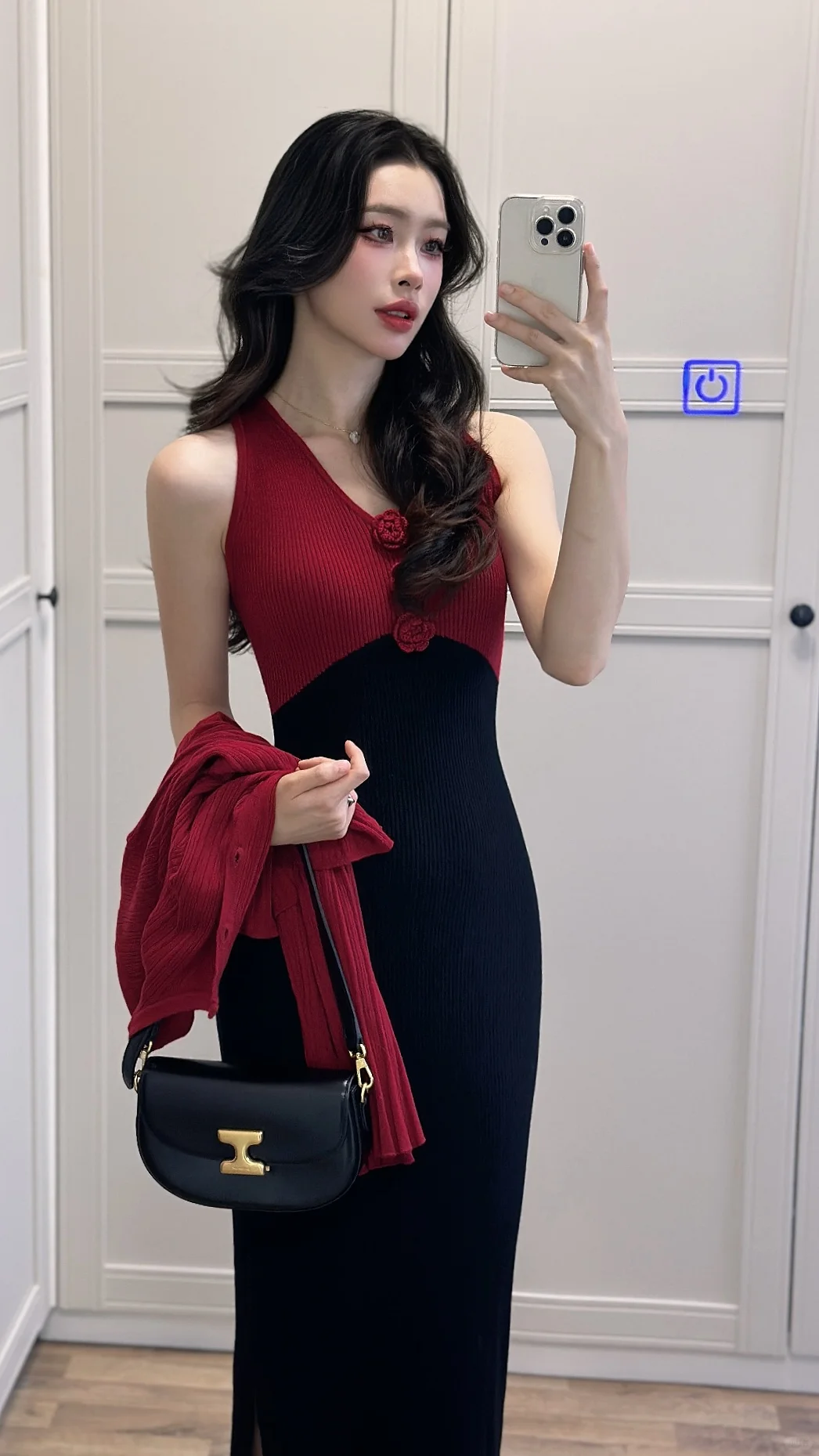 Office lady 📝｜今天是艳丽的夹竹桃🌺