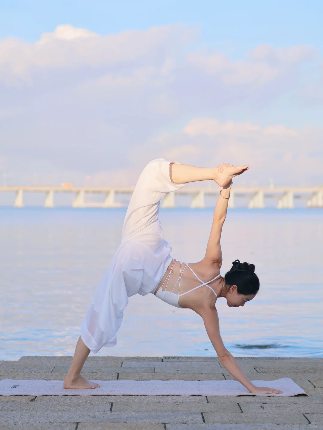 Yoga｜有力量的自己在发光