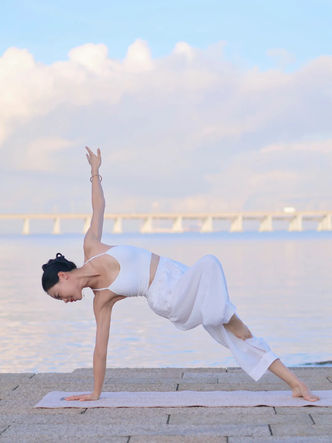 Yoga｜有力量的自己在发光