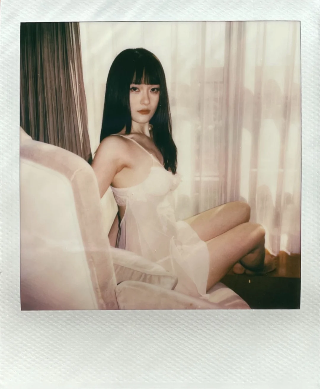 Polaroid Girl｜论宝丽来与复古私房的适配度