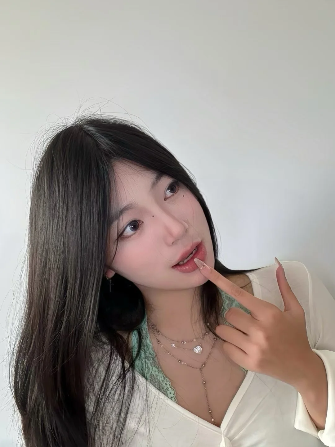 那个爱穿蕾丝的小姐姐