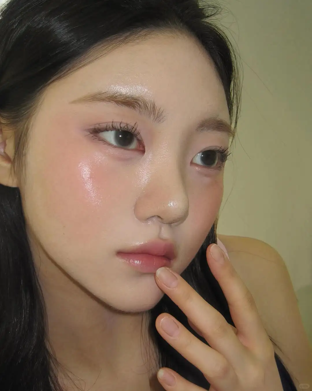 Ins博主分享 很高级脸的美妆博主