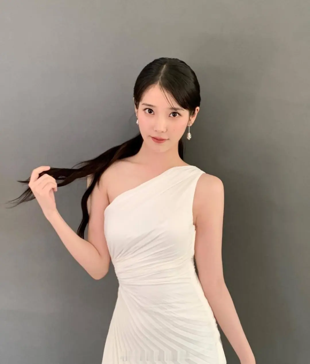 李知恩IU，唯美照