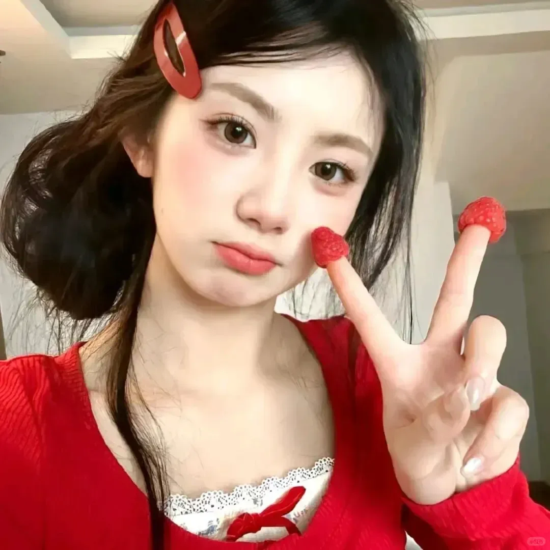 ?????｜红色明艳大美女头像