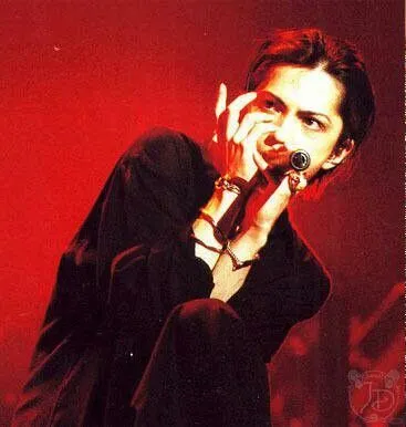 早期的hyde_red