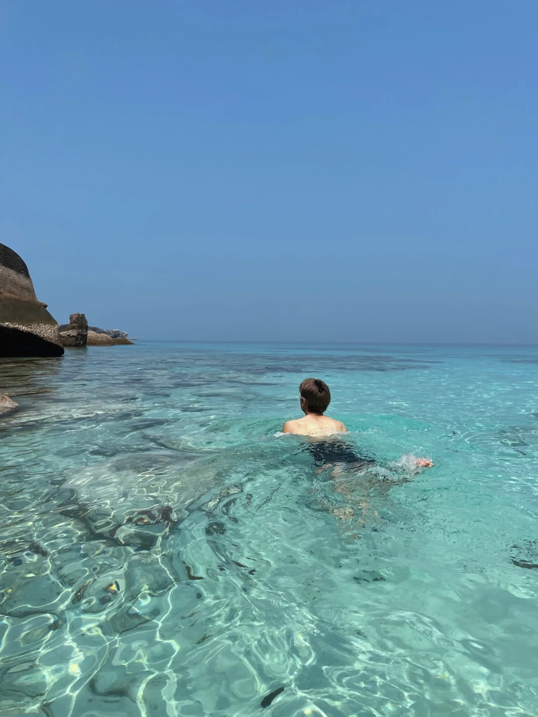 老（头）子们与海?一些夏日晒黑的证据！