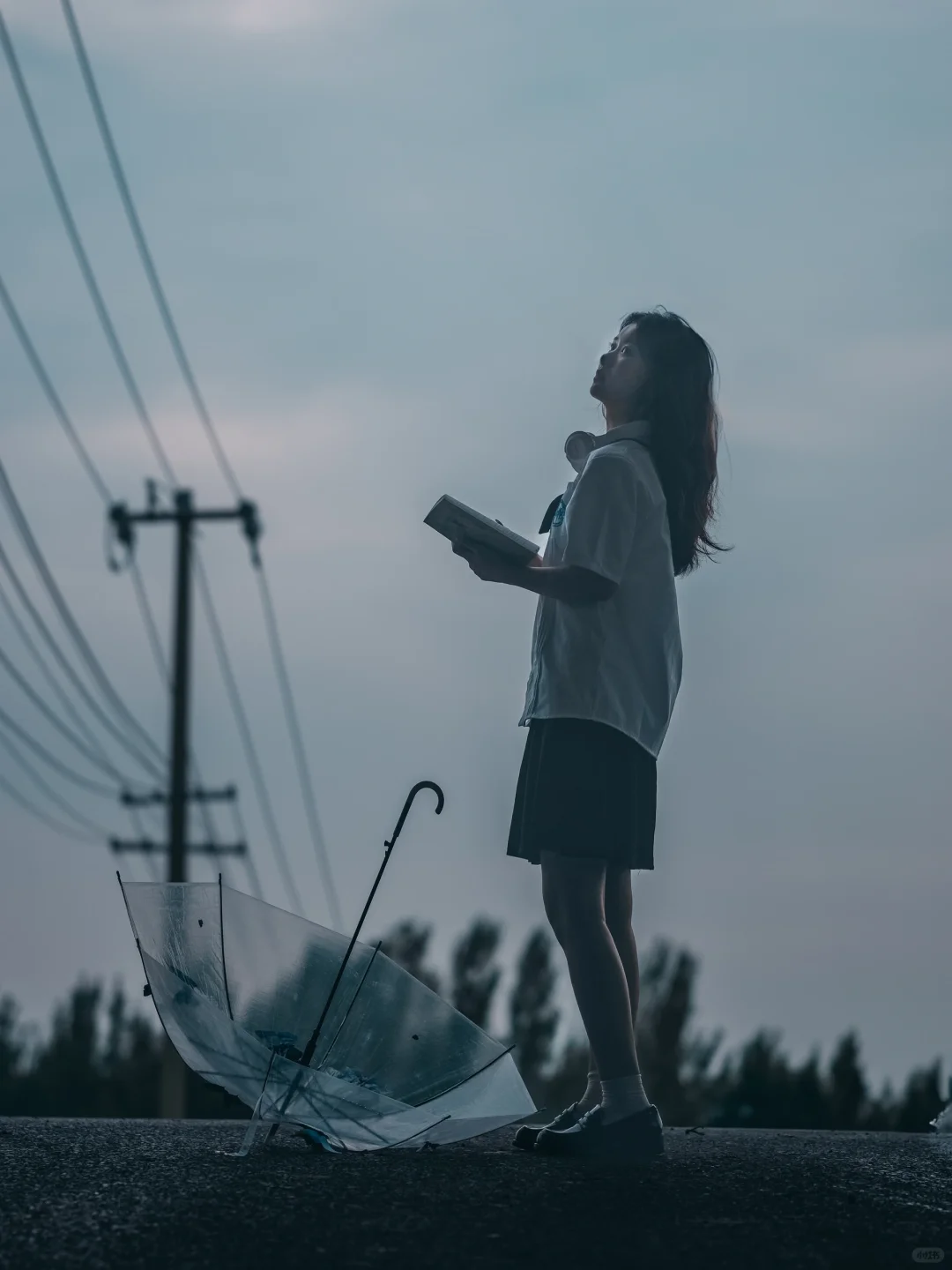 ️夏日阴天学院风制服写真