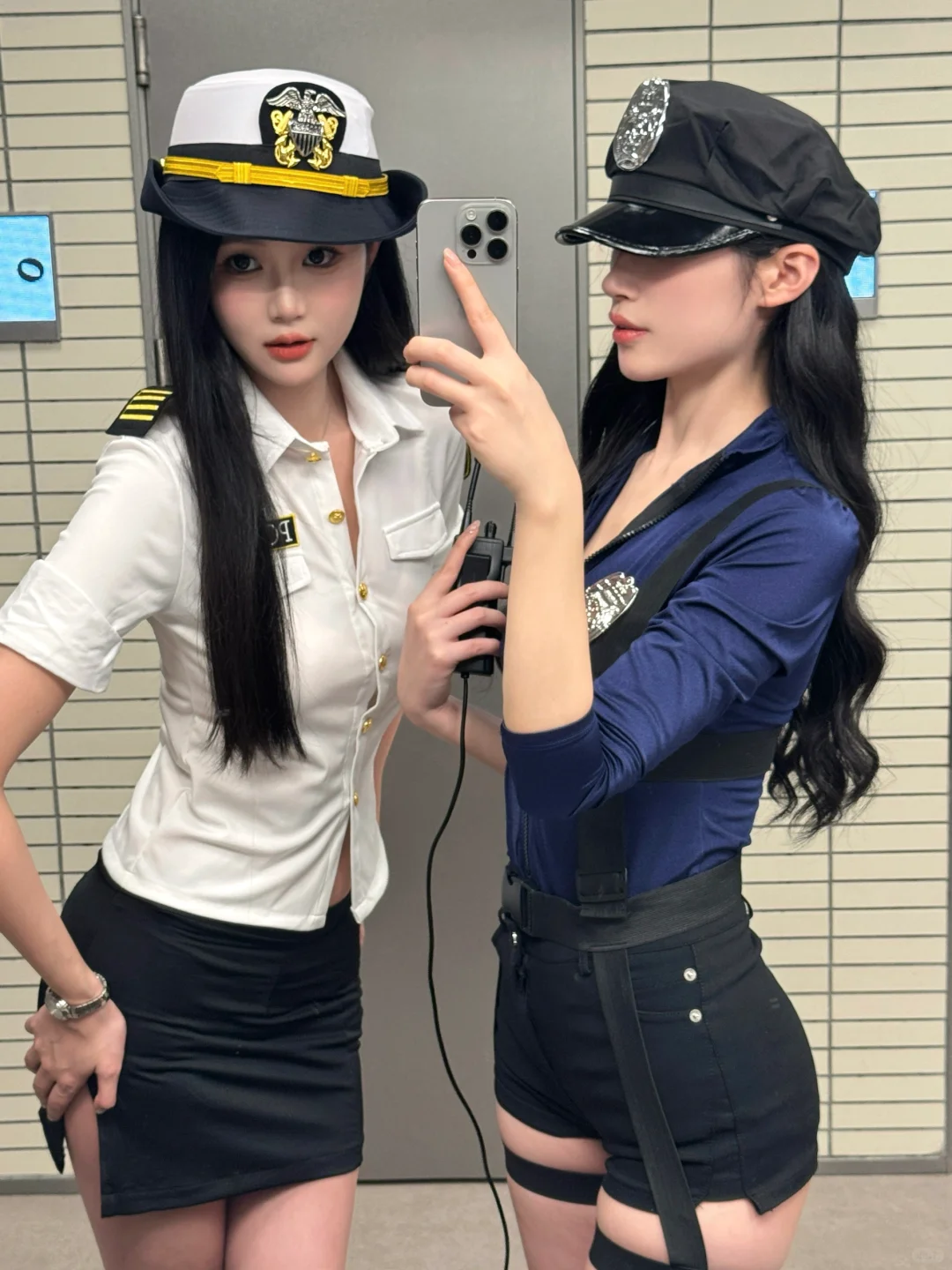 双生女警花