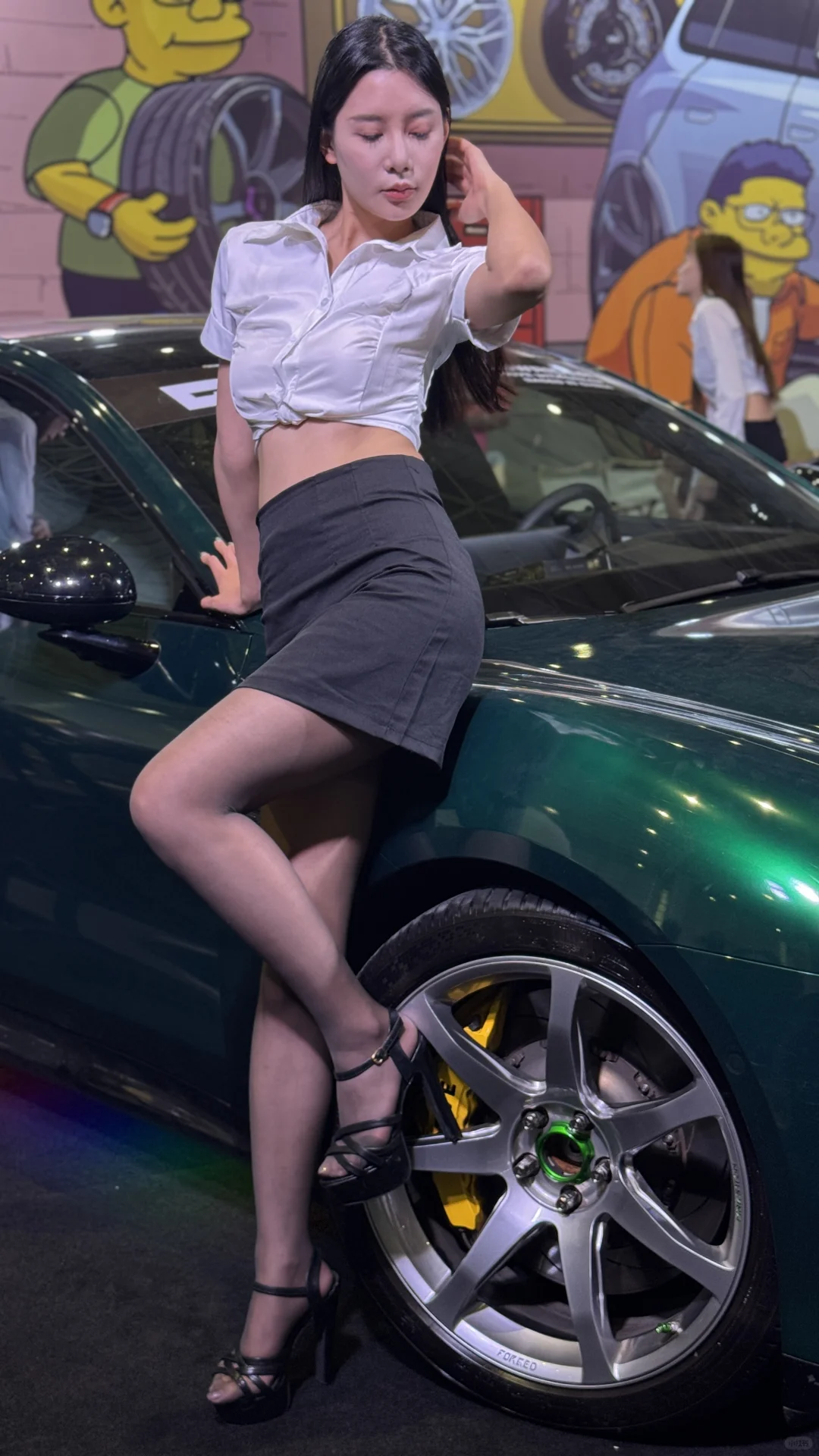 美女与跑车