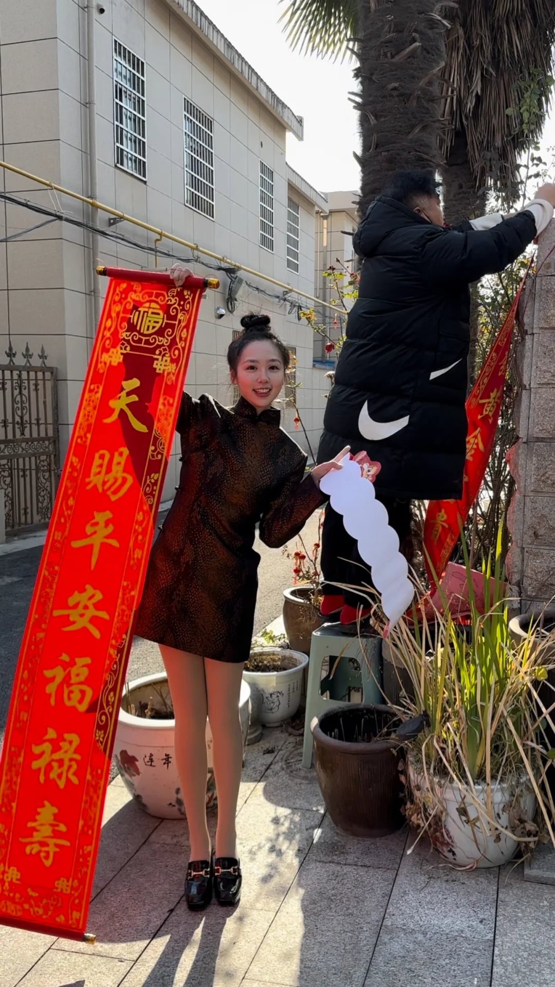 穿自己做的蛇纹旗袍欢欢喜喜过大年蛇年ootd